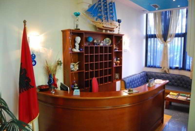Hotel Bella Vista Shkallnur Экстерьер фото