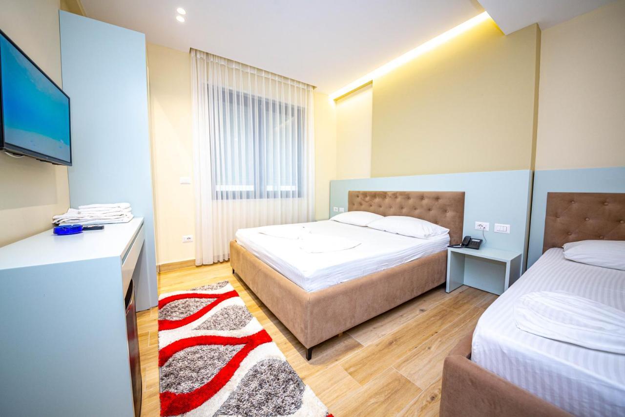 Hotel Bella Vista Shkallnur Экстерьер фото