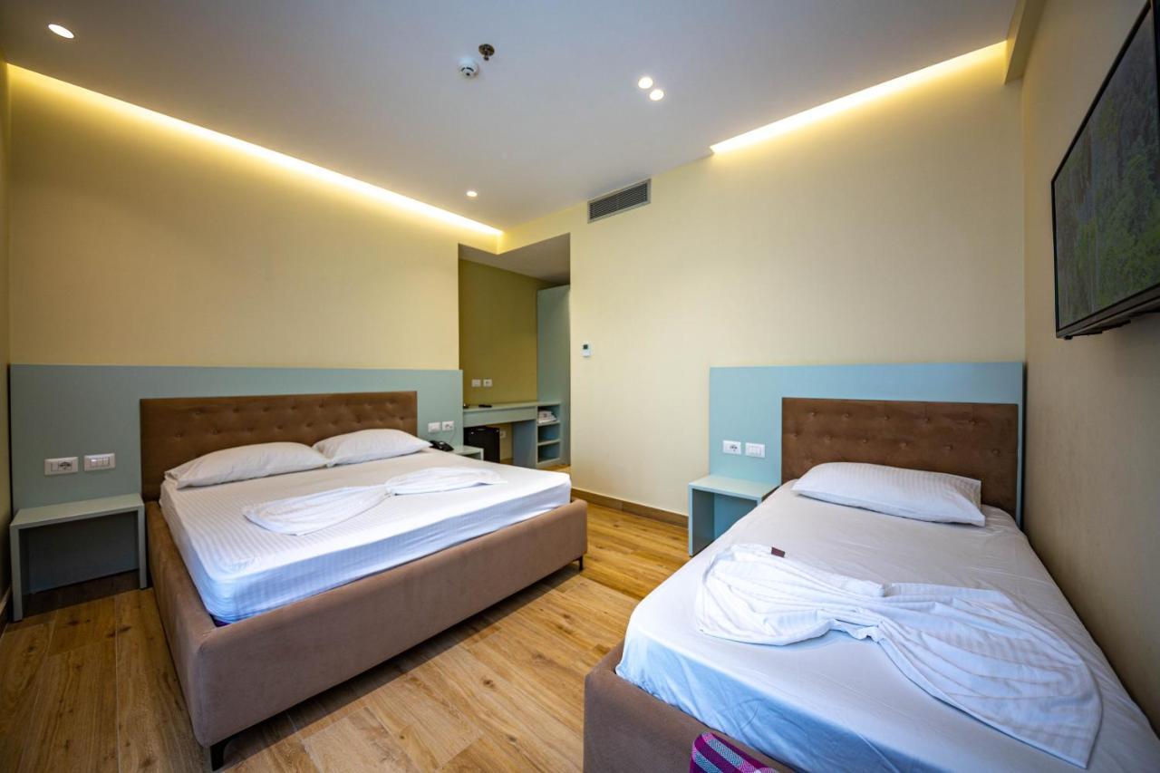 Hotel Bella Vista Shkallnur Экстерьер фото