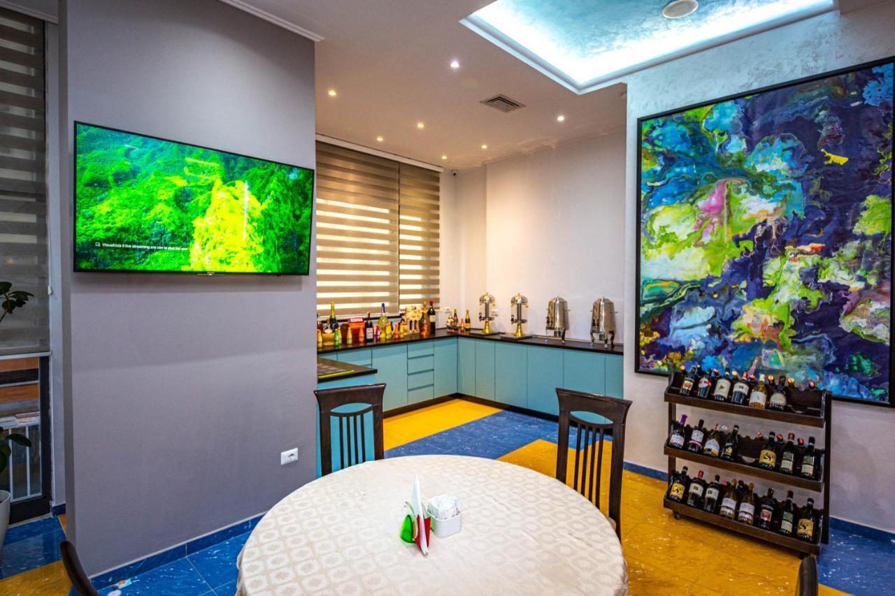 Hotel Bella Vista Shkallnur Экстерьер фото