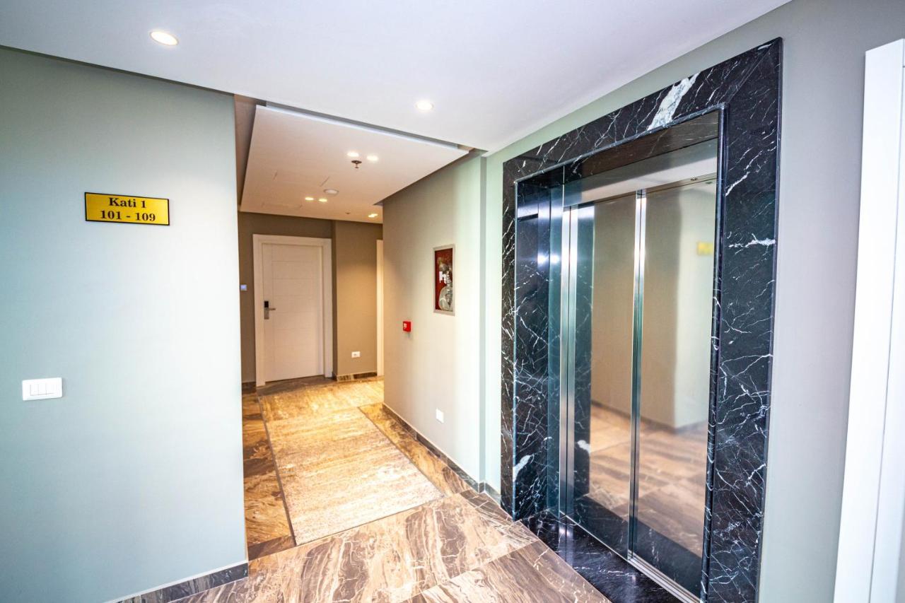 Hotel Bella Vista Shkallnur Экстерьер фото