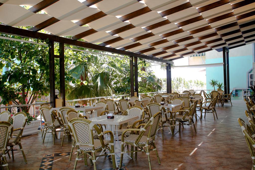 Hotel Bella Vista Shkallnur Экстерьер фото