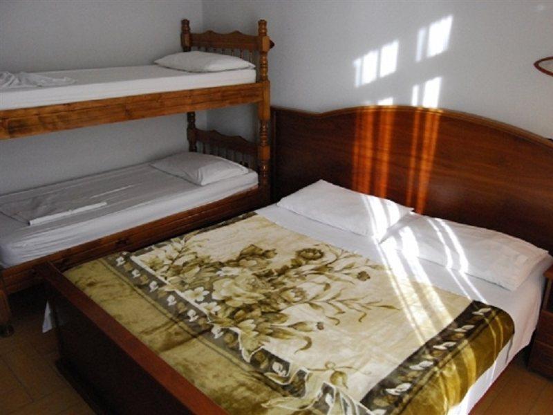 Hotel Bella Vista Shkallnur Экстерьер фото
